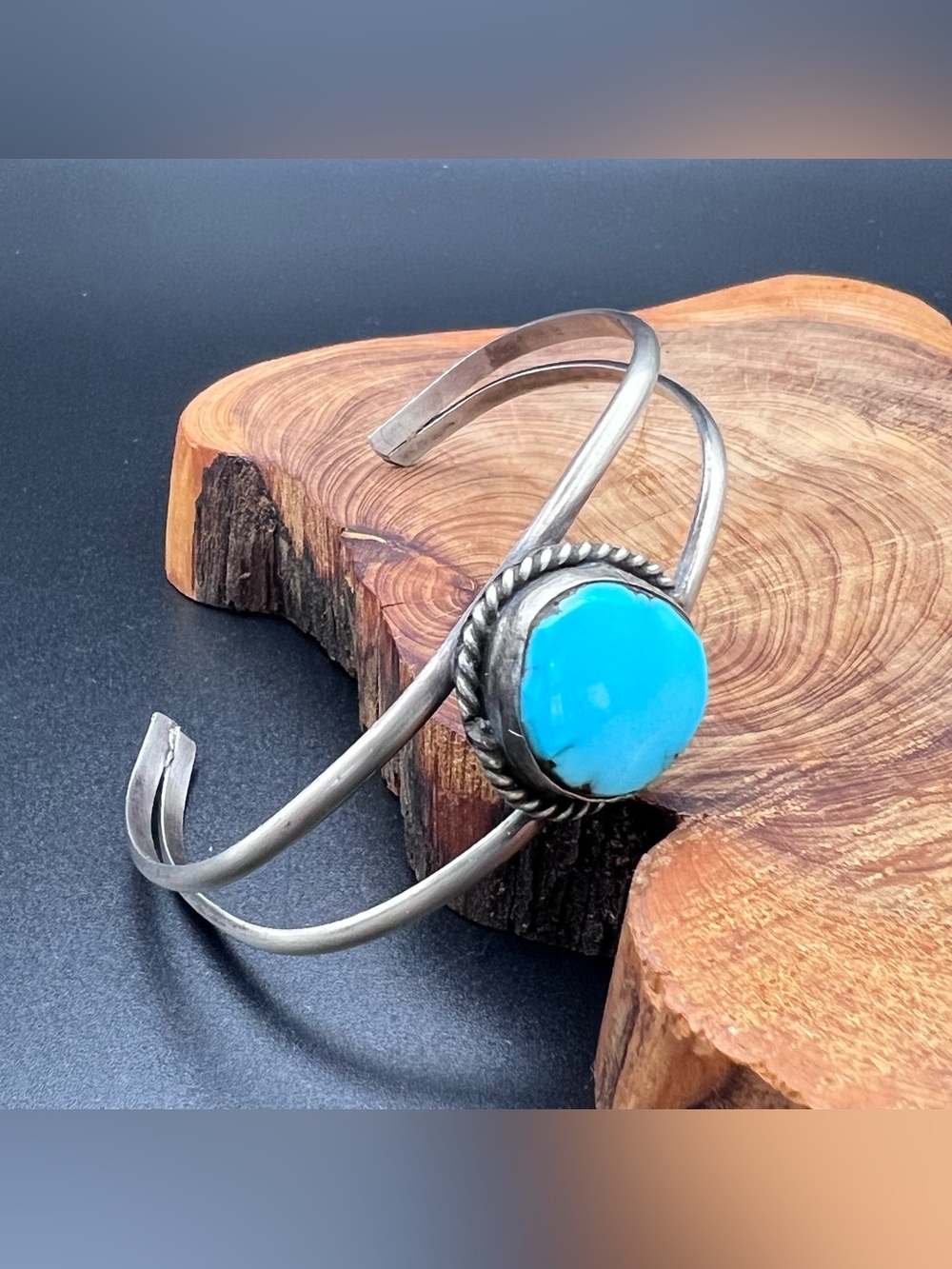 Native American Turquoise Cuff - Picture 3 of 8